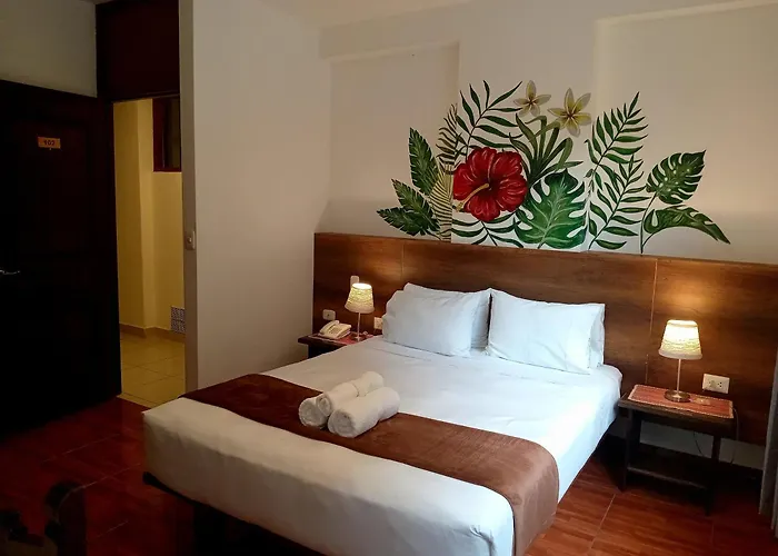 Susanna Hotel 3*